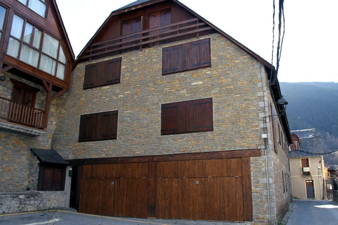 Salardu Centro Atico Duplex Na Apartment 0*,  Spain